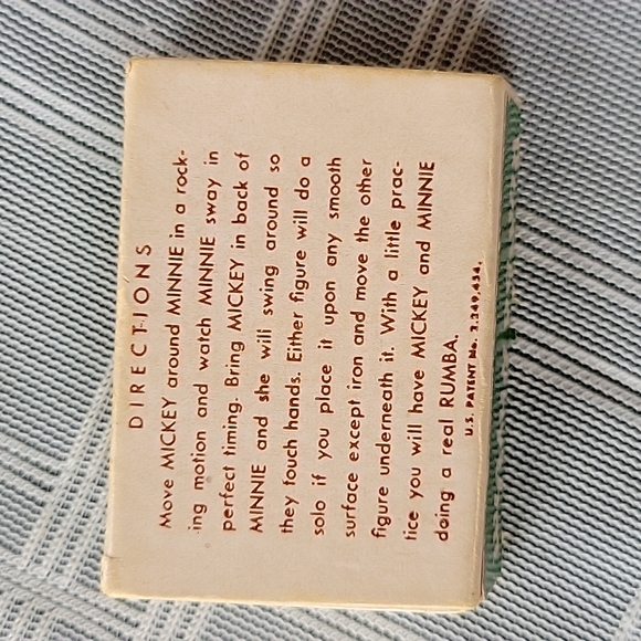 Rare 1950's DisneyMickey & Minnie "Rumba Rhythm" Magnetic Patent Pending Edition - Picture 8 of 9